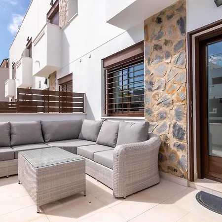 Bahia Homes Willa *