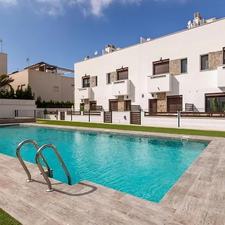 Bahia Homes Willa Torrevieja